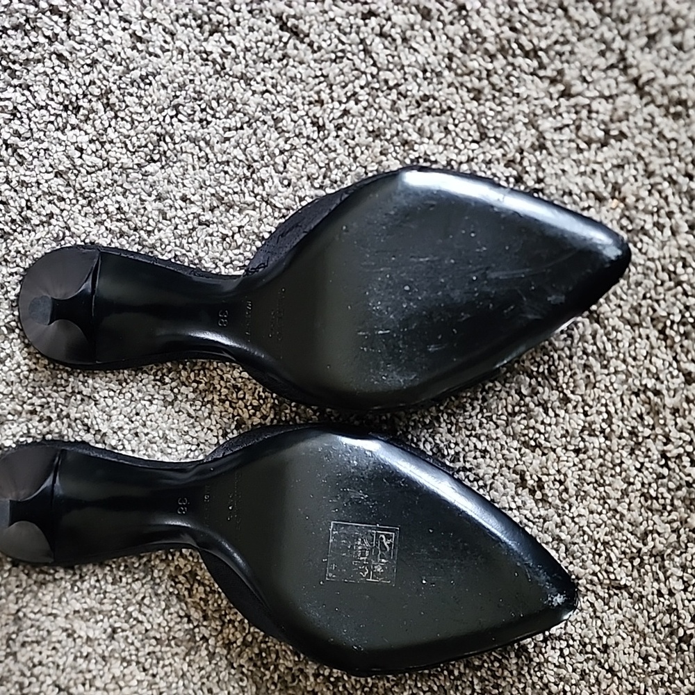 Saint Laurent Black Mules with Gold Chain Detail - Picture 2 of 5